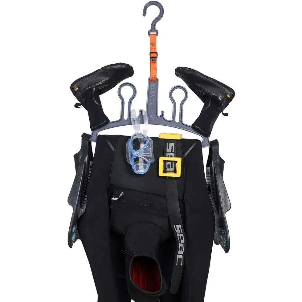 C-Monsta Wetsuit Hanger V2