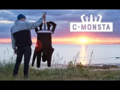 C-Monsta Wetsuit Hanger V2