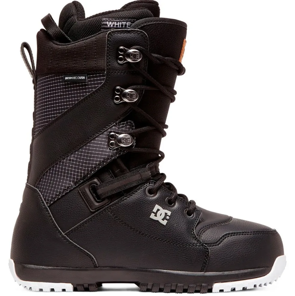 DC Mutiny Snowboard Boots