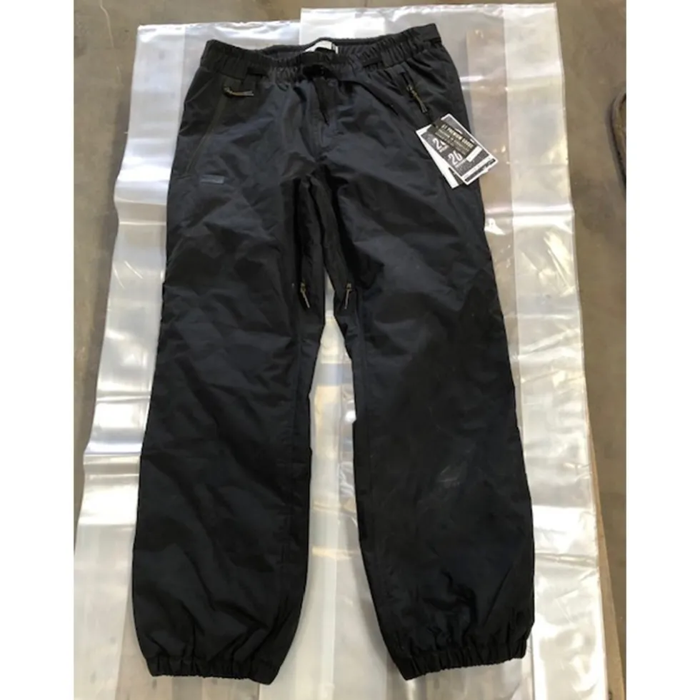 L1 Aftershock Snow Pants -Outlet