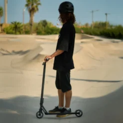 NKD RIZZ Pro Scooter
