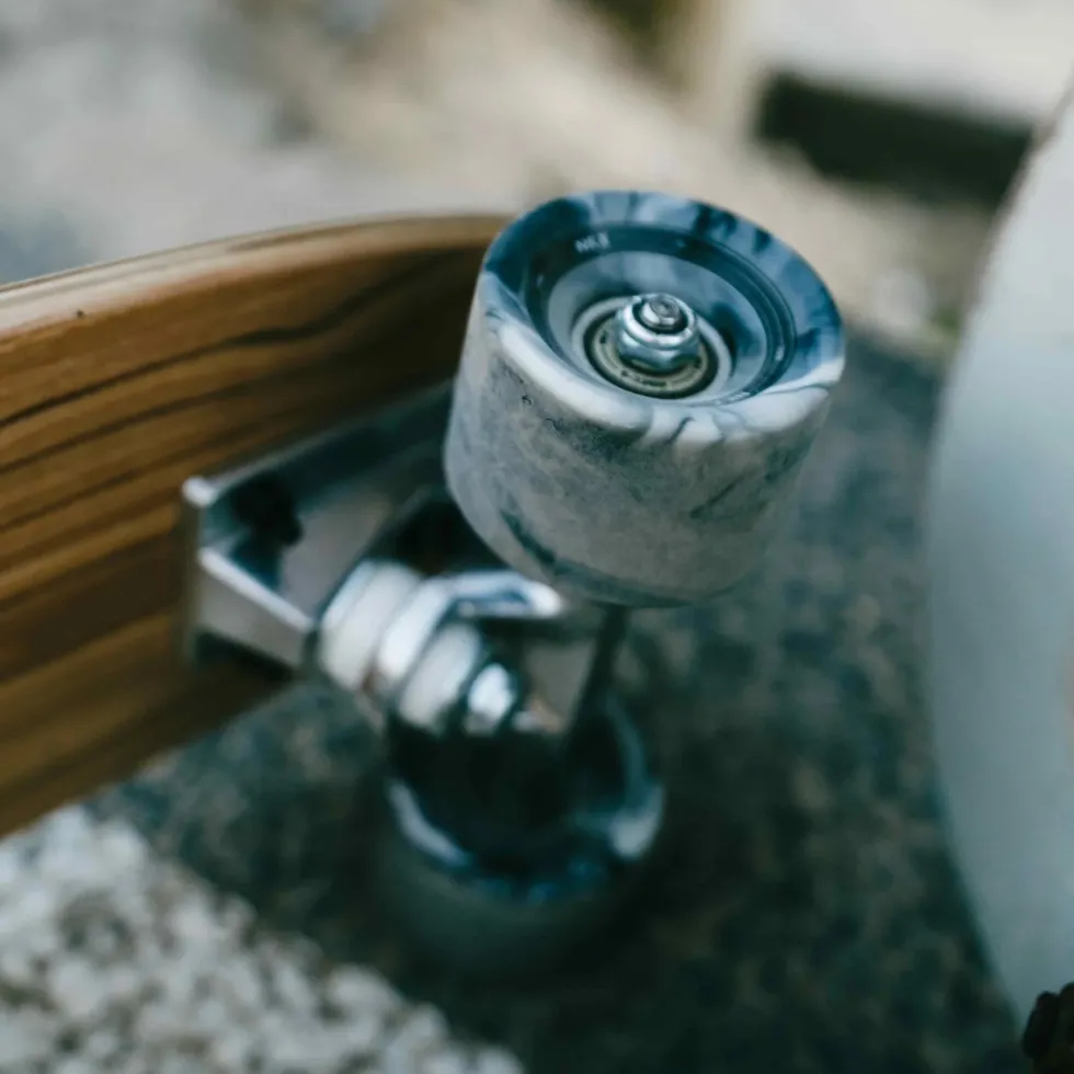 NKX Bones Mini Cruiser Skateboard 22"