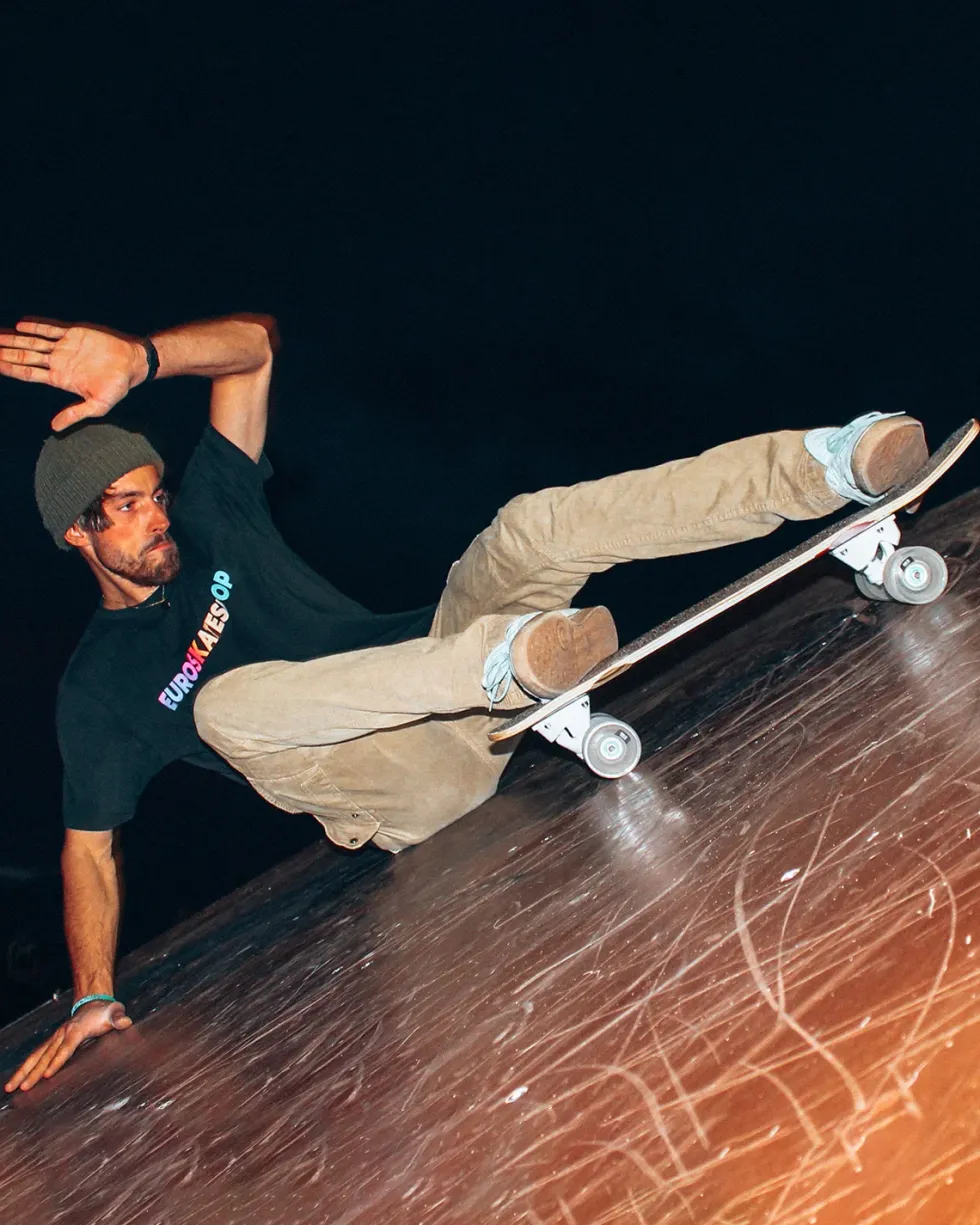 NKX Buzz Surfskate
