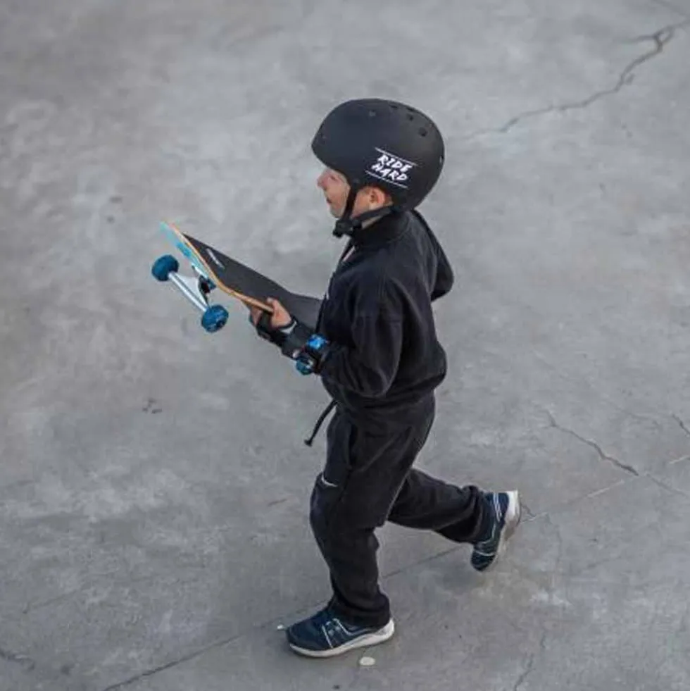NKX Claws Skateboard