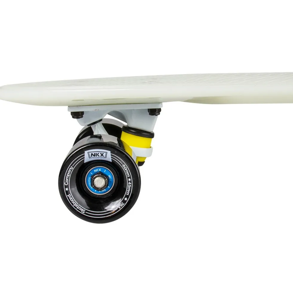 NKX Deluxe Skateboard 22"