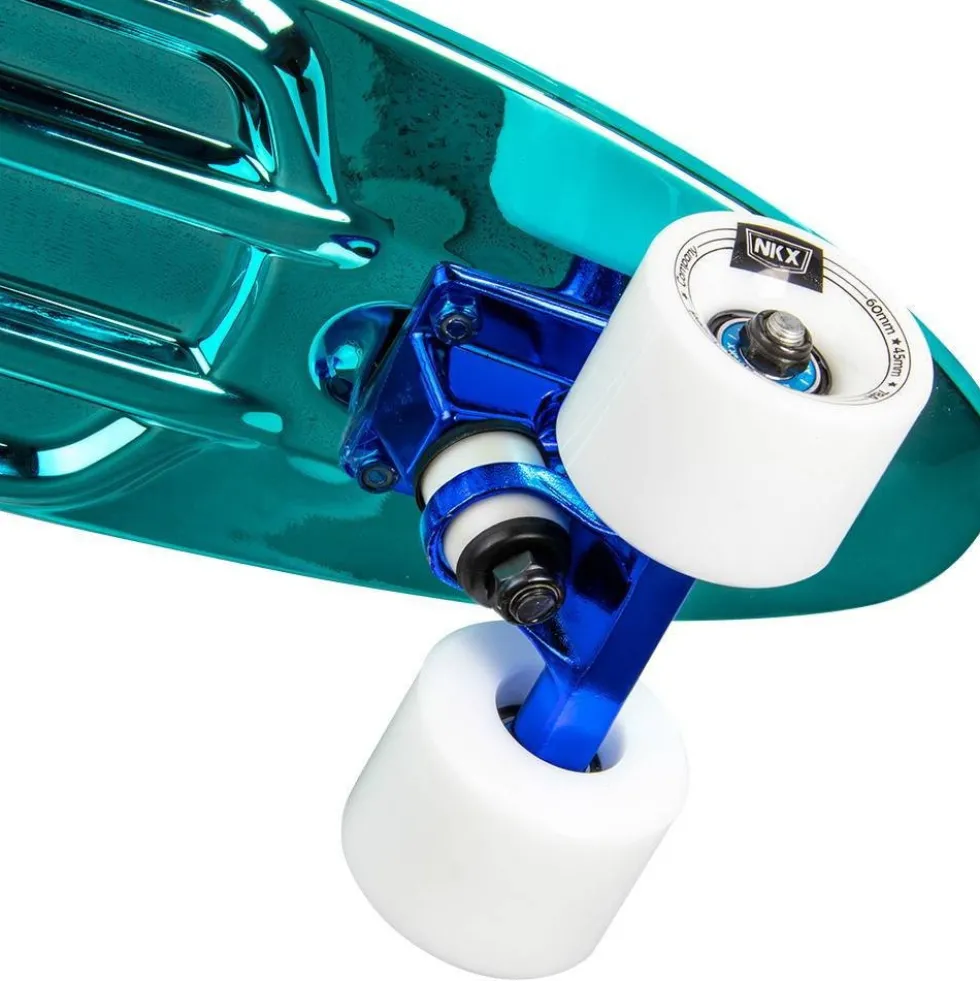 NKX Deluxe Skateboard 22"