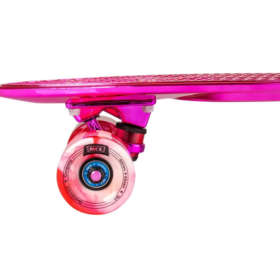 NKX Deluxe Skateboard 22"