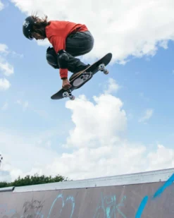 NKX Skateboard 7.5