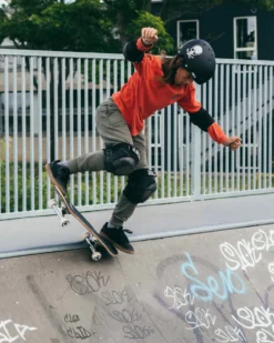 NKX Skateboard 7.5
