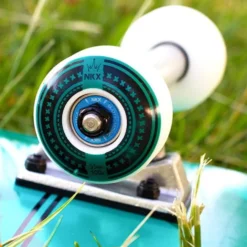 NKX Skateboard 8.25
