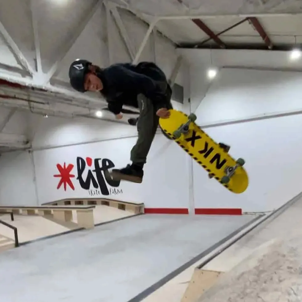 NKX Skateboard 7.75"