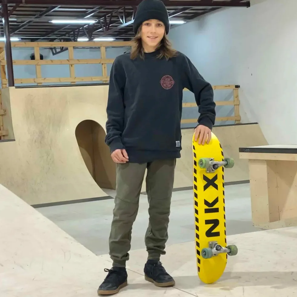 NKX Skateboard 7.75"