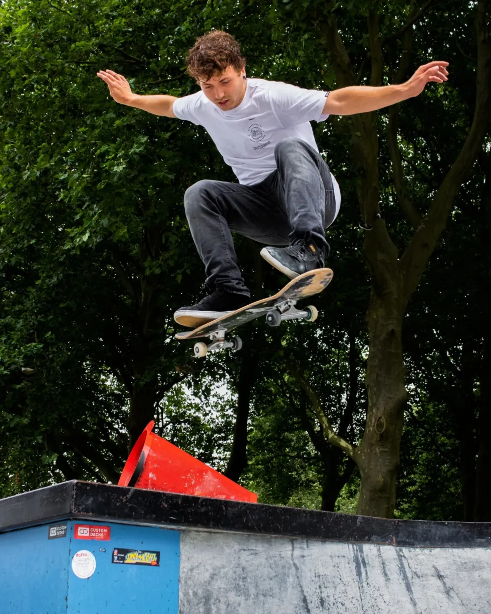 NKX Skateboard 8.25"