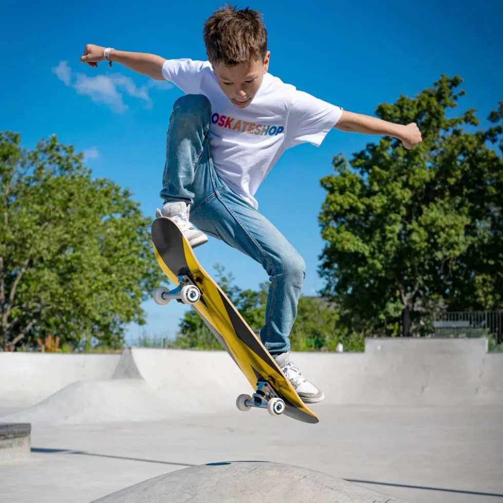 NKX Skateboard 8.25"