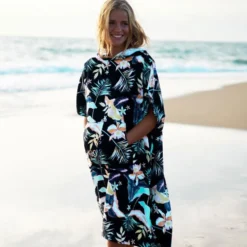 Roxy Stay Magical Poncho