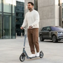 Story Big Deck Commuter Scooter - 6+ Stable Comfort