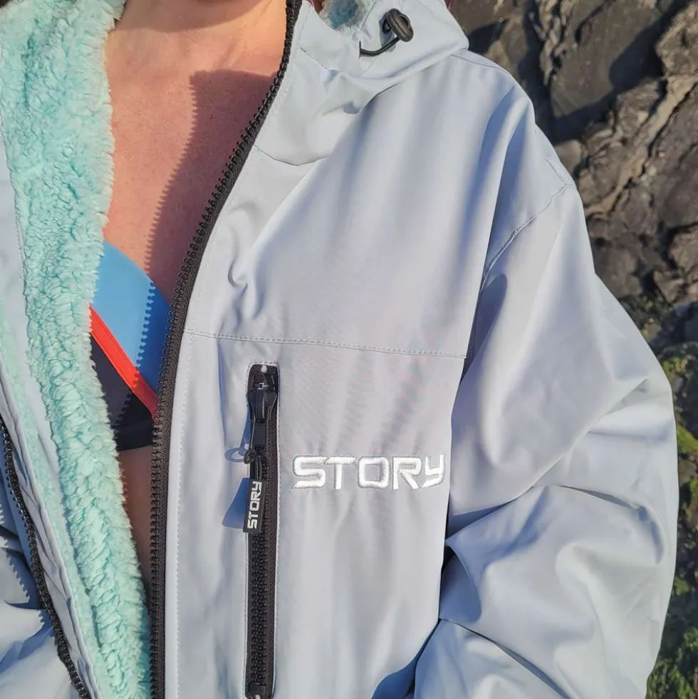 Story Change Robe