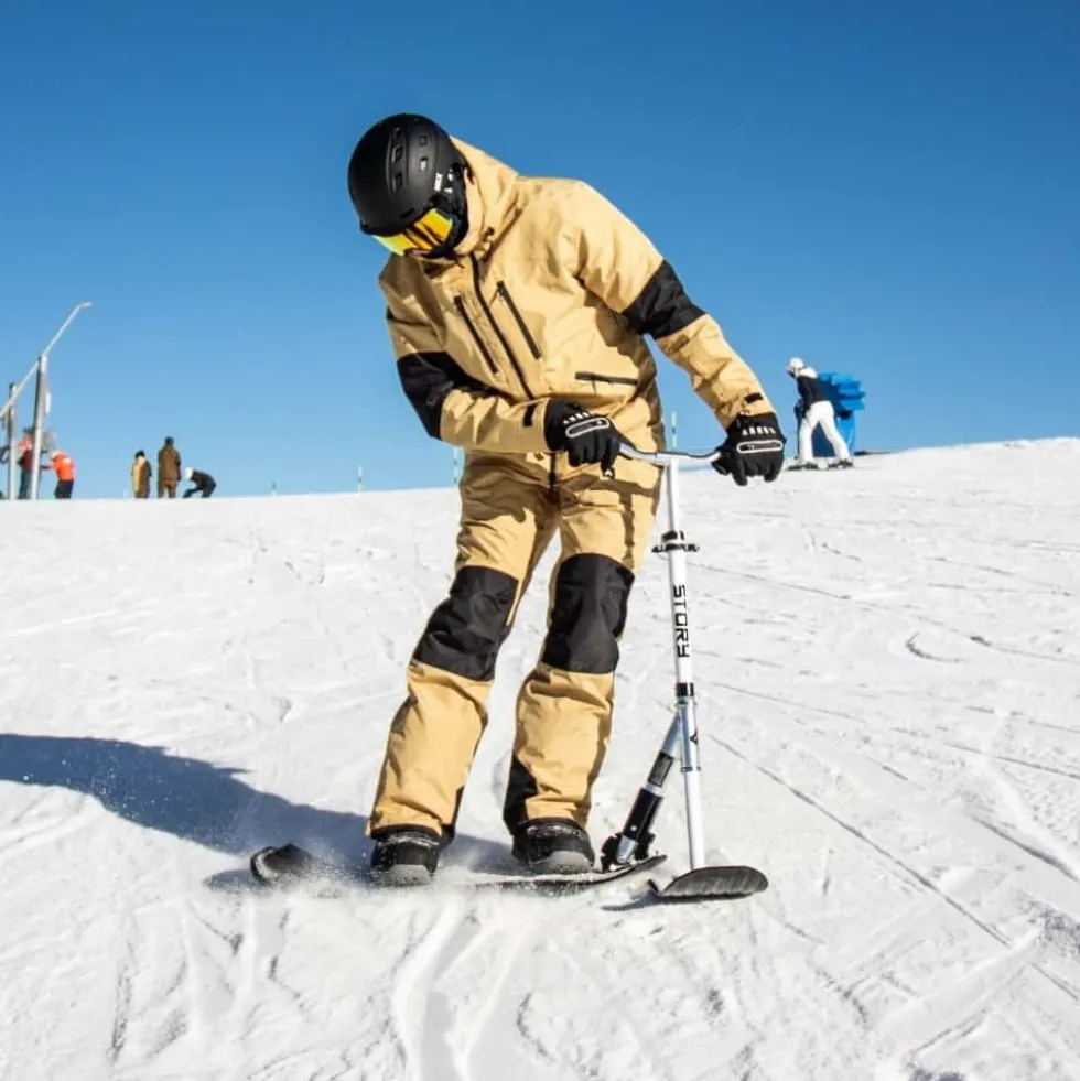 Story Deluxe Snow Scooter