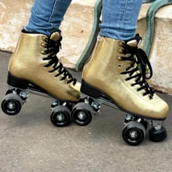 Story Disco Suede Quad Roller Skates