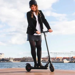 Story E-Motion Electric Scooter