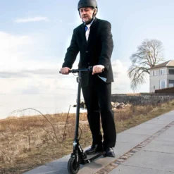 Story E-Motion Electric Scooter