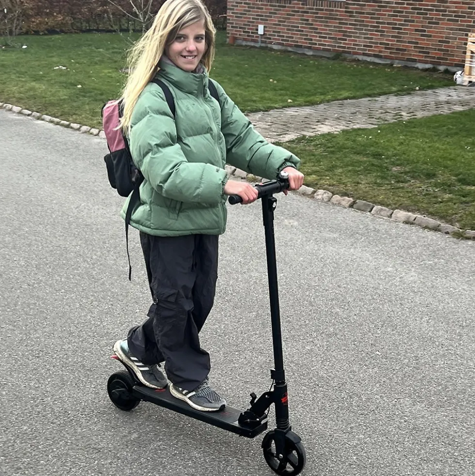 Story I-Motion Electric Scooter