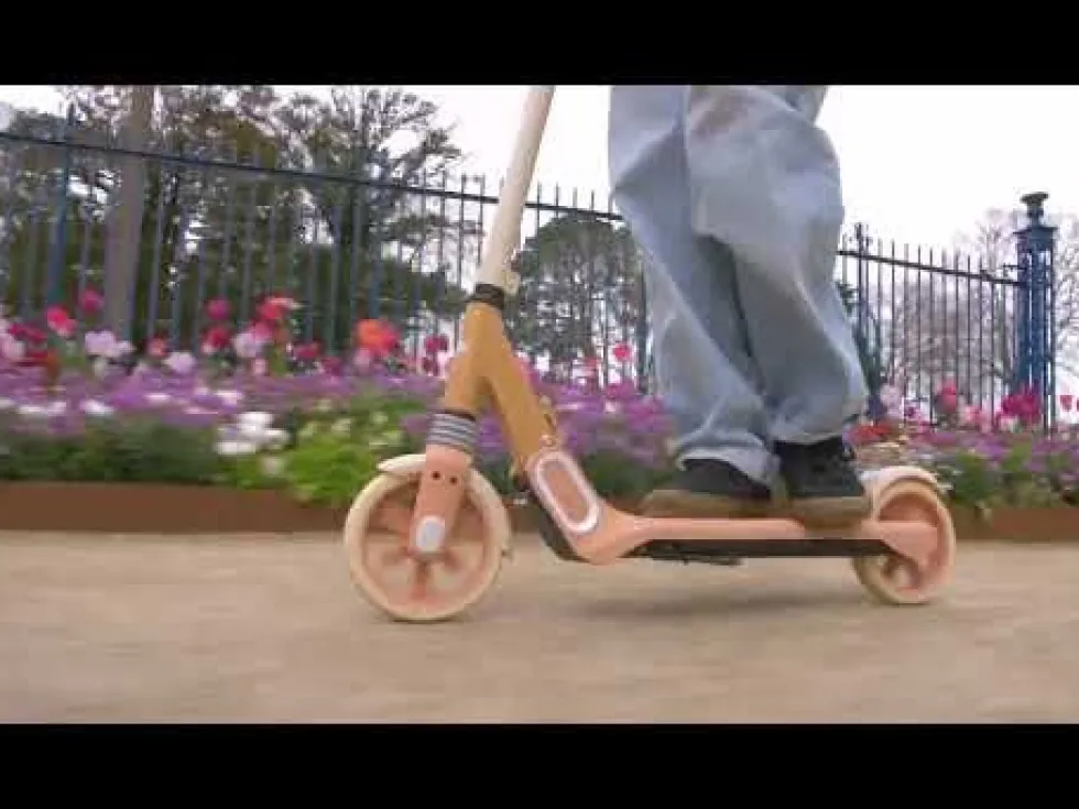 Story Light Deluxe LED Foldable Scooter