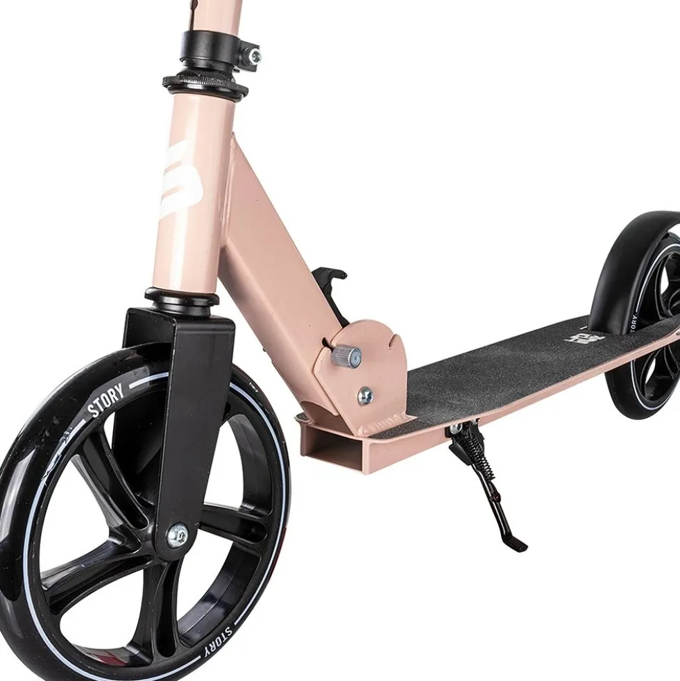Story Lux commuter scooter - foldable Danish design