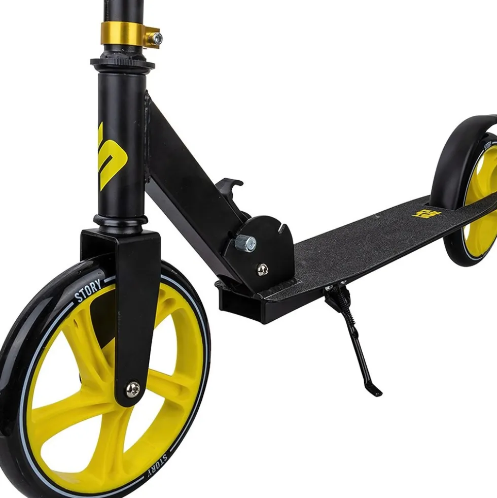 Story Lux commuter scooter - foldable Danish design