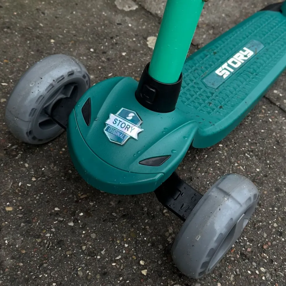 Story Mini Friends Deluxe 3IN1 Kids Scooter