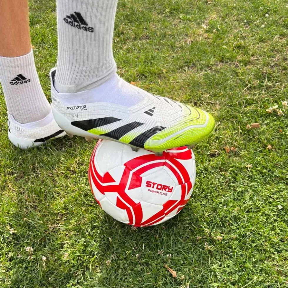Story Power Elite Soccer Ball