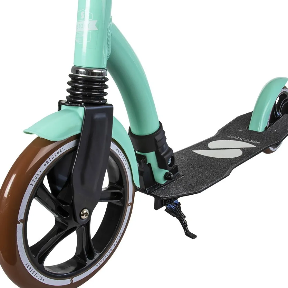 Story Retro Ride Foldable Kick Scooter