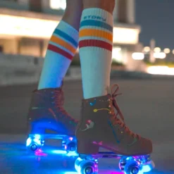 Story Retro Western Roller Skates