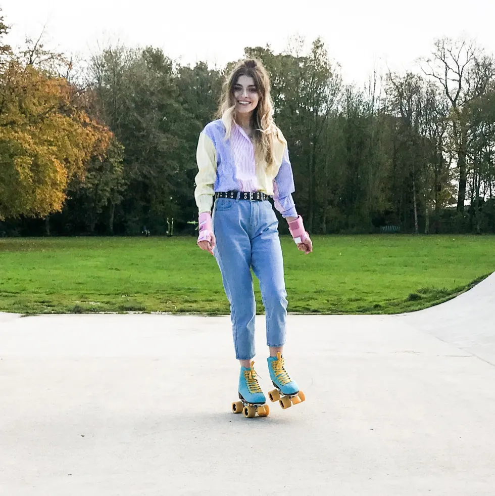 Story Retro Western Roller Skates