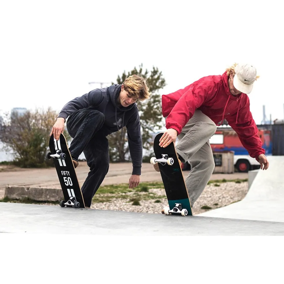 Story 8" Skateboard