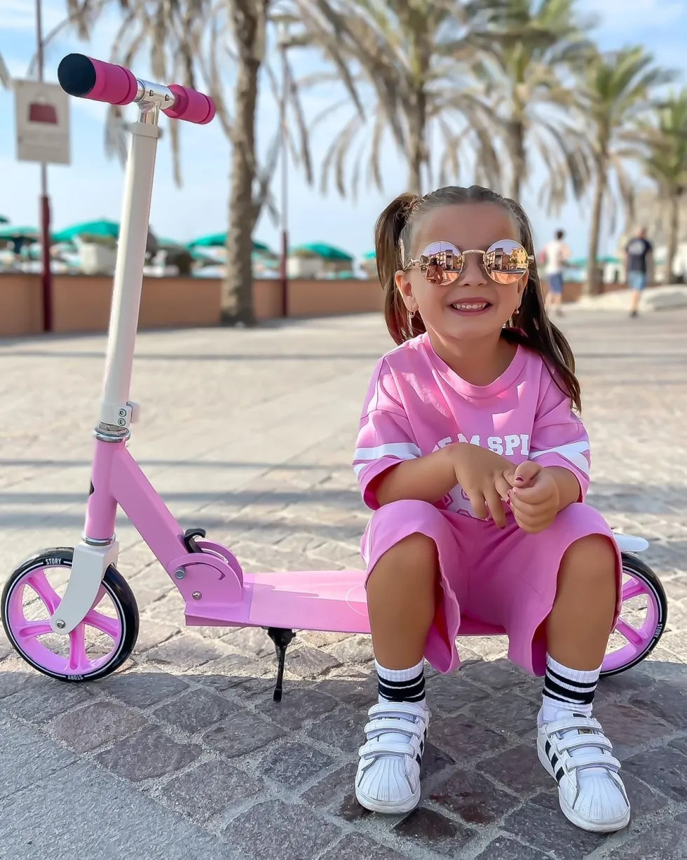 Story Swift Foldable Kick Scooter