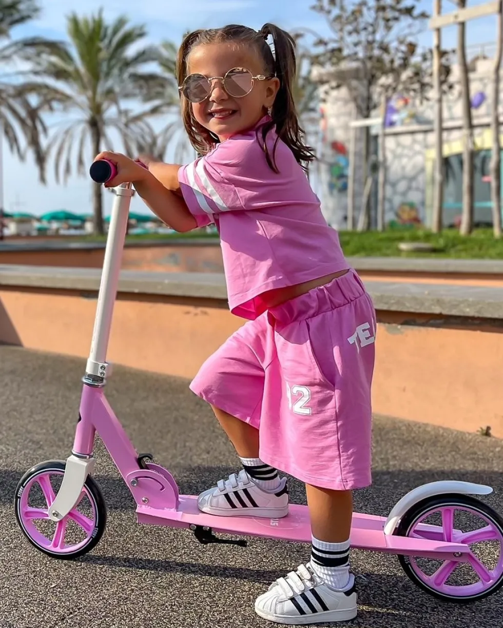 Story Swift Foldable Kick Scooter