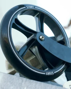 Story Swift Foldable Kick Scooter
