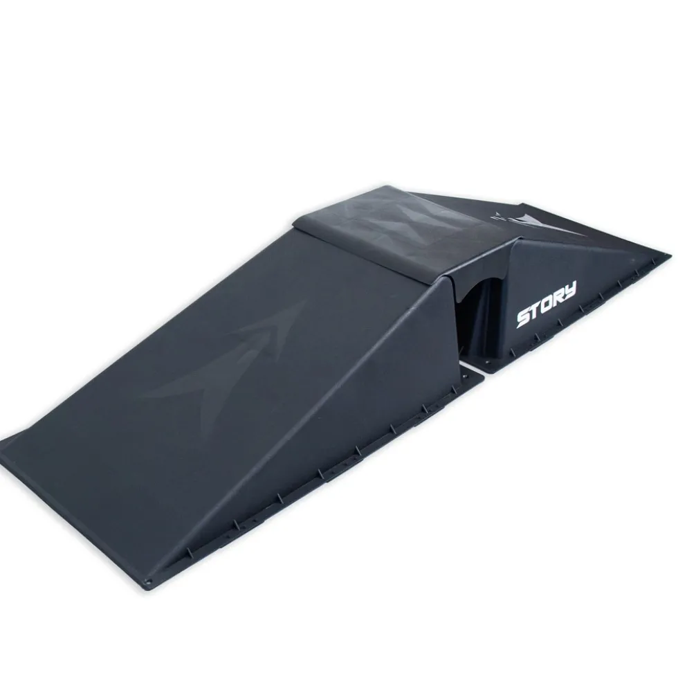 Story 2-Way Skate Ramp